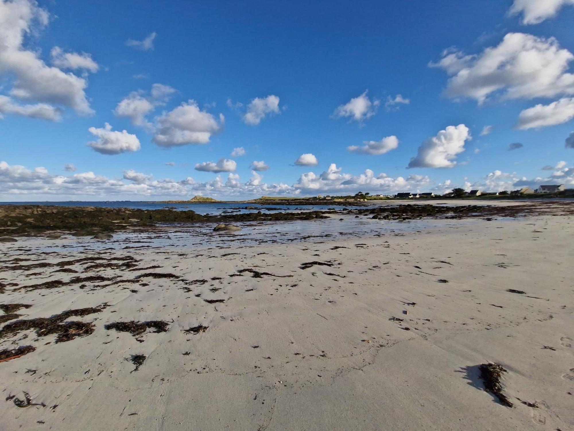 Gite Kerlosvezan, A La Campagne, Proche Mer Lampaul-Ploudalmézeau Esterno foto